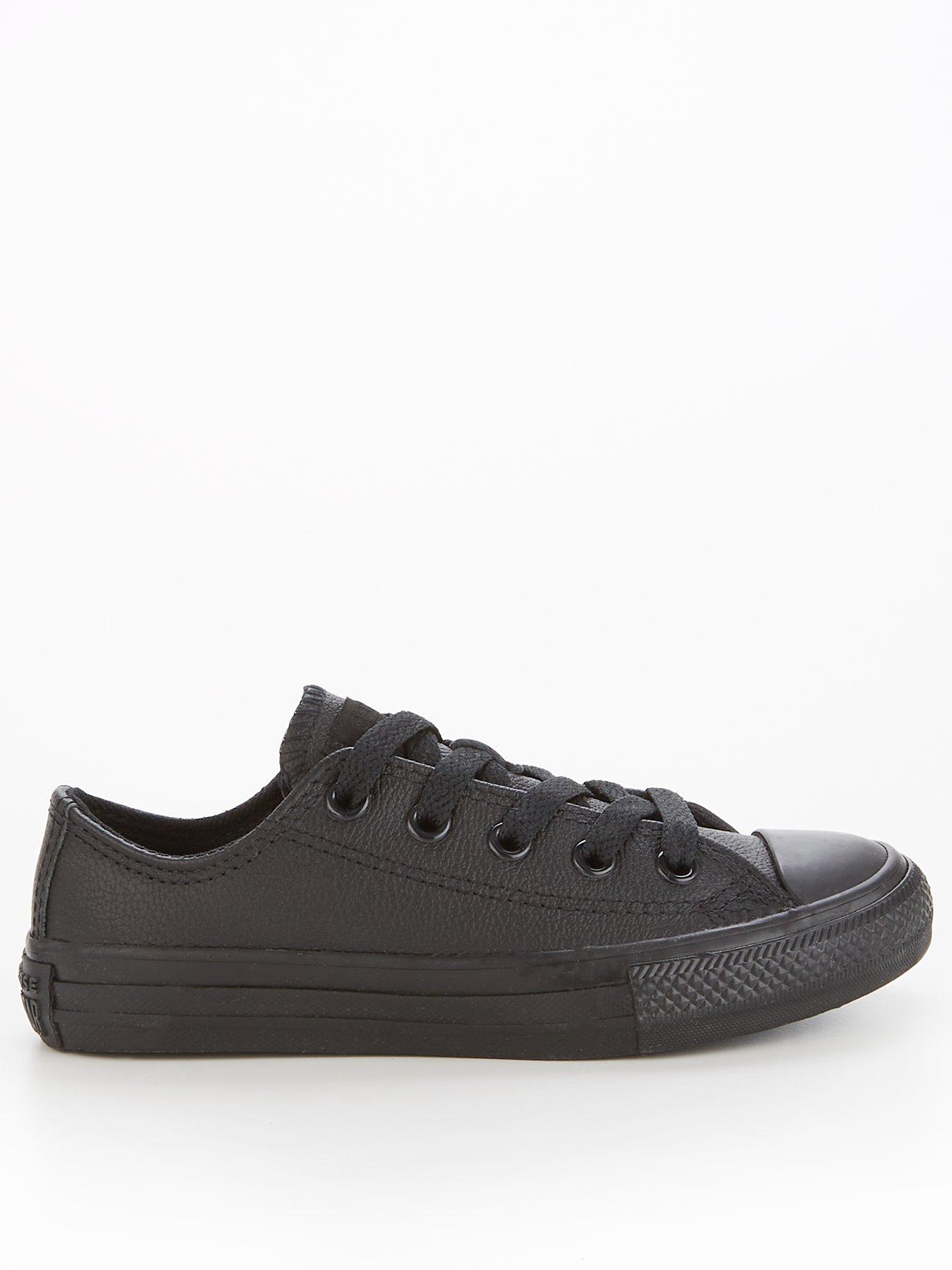 Converse chuck taylor ox trainers in on sale triple black leather