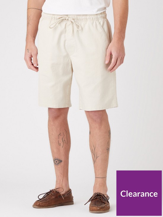 front image of wrangler-bermuda-shorts-ecru