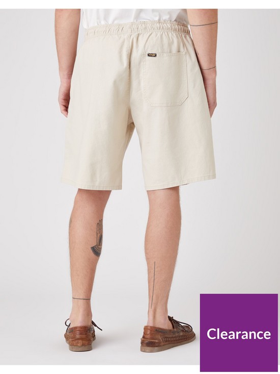 stillFront image of wrangler-bermuda-shorts-ecru