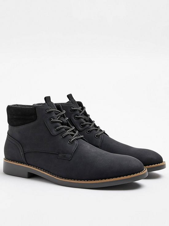 front image of river-island-5748-casual-chukka-boots-black