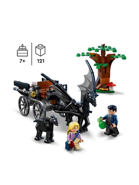 stillFront image of lego-harry-potter-hogwarts-carriage-thestrals-set-76400