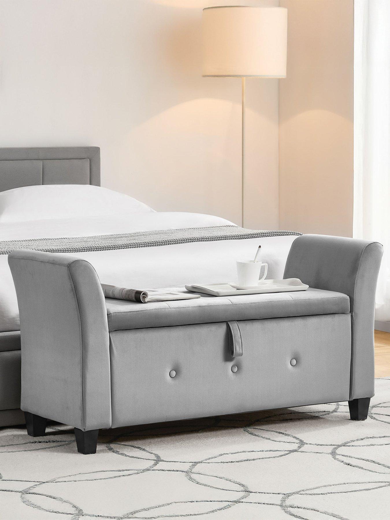 Vida Designs Seville Velvet Storage Ottoman - Light Grey