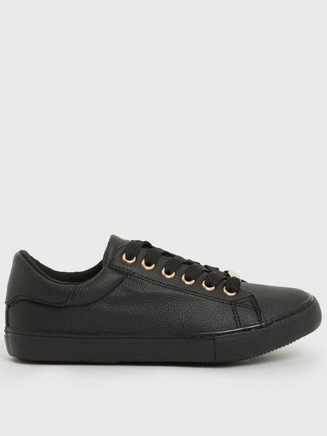 new-look-wide-fit-black-metal-trim-lace-up-trainers