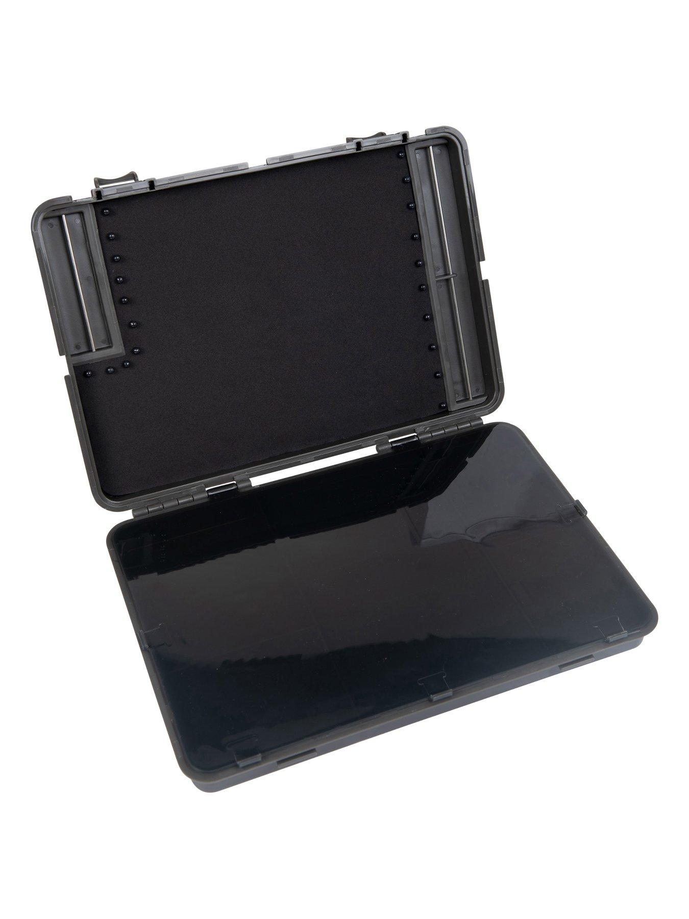 Image 3 of 3 of Wychwood Rig Box