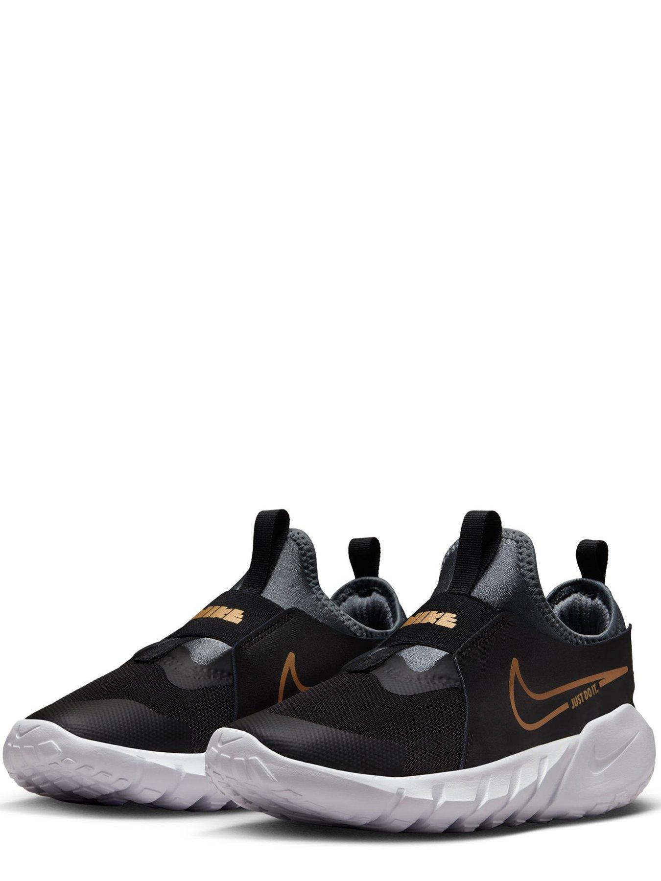 Nike flex junior outlet trainers