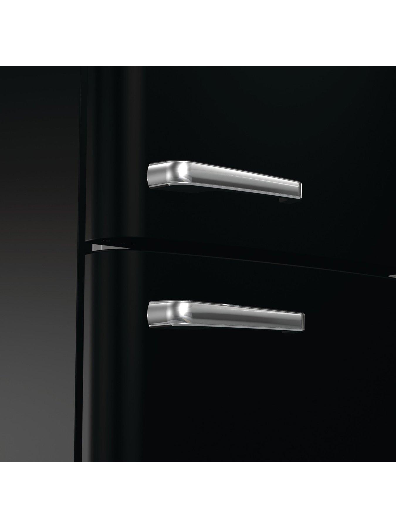 Image 3 of 6 of Hisense RB390N4RBDUK Retro Fridge Freezer - Black