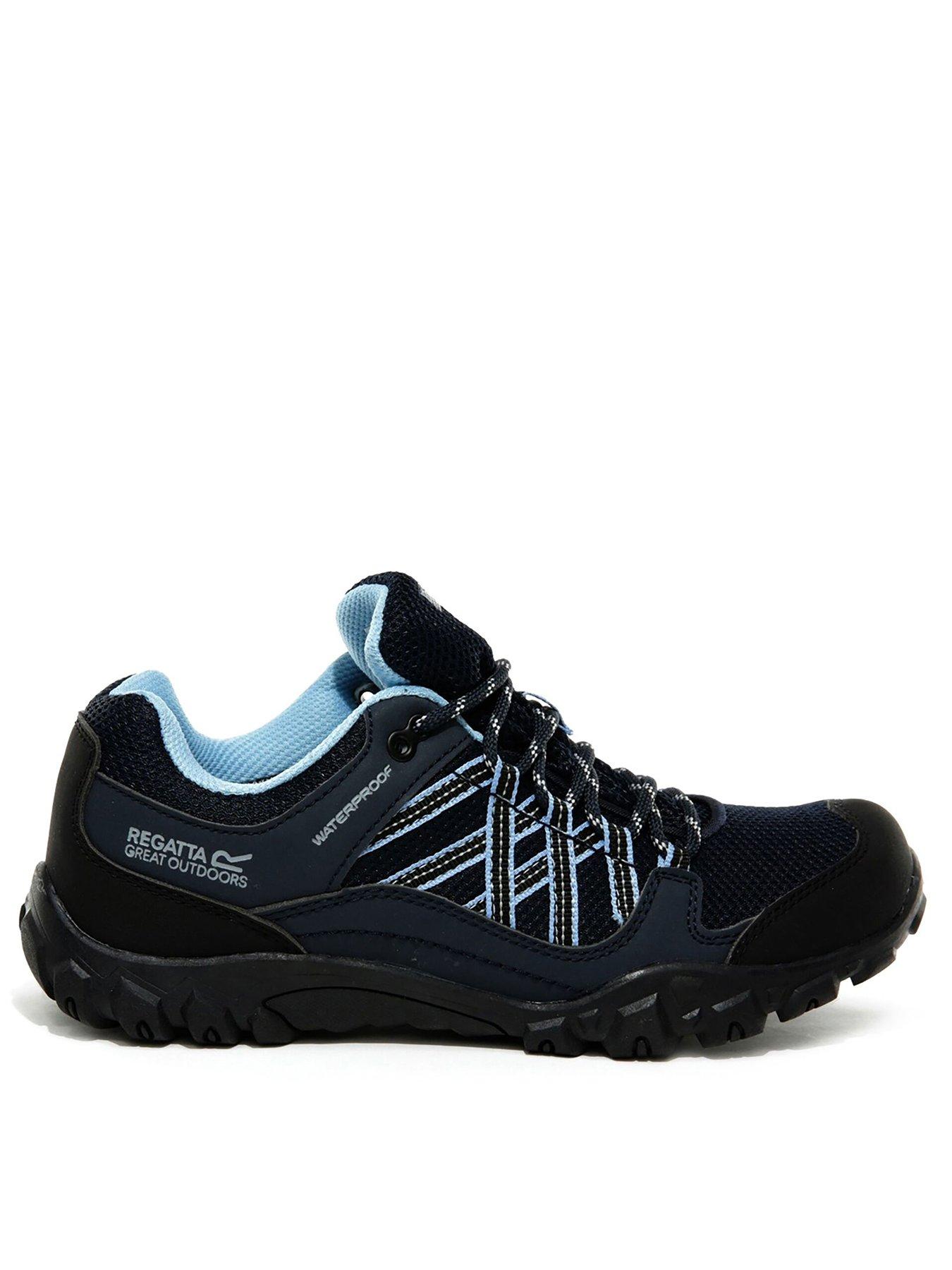 Regatta walking shoes on sale sale