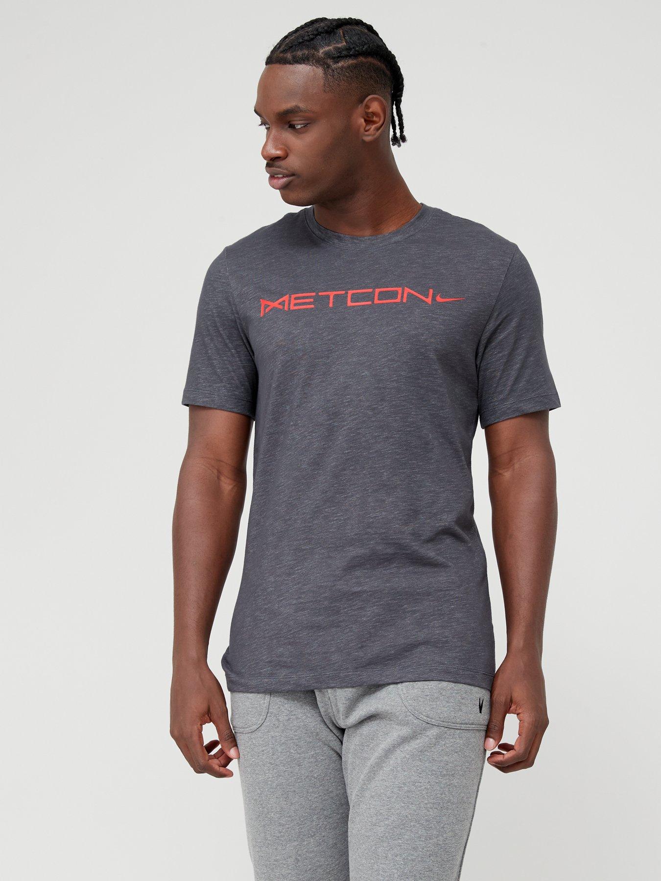 T shirt nike discount metcon