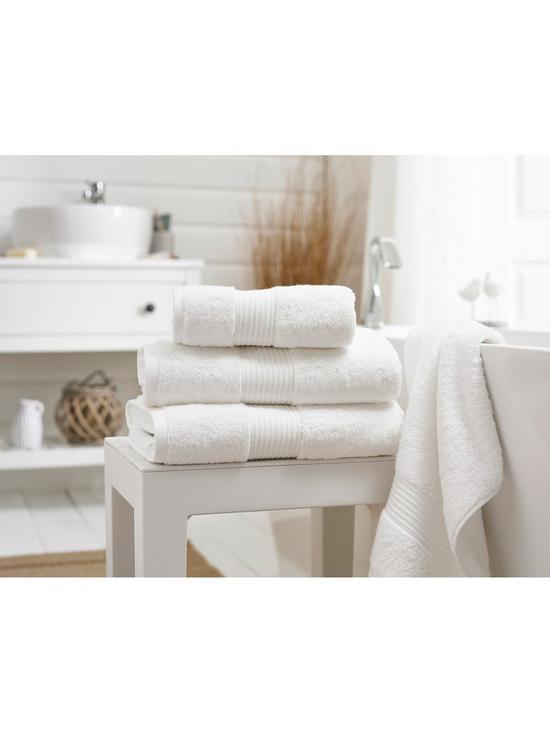 stillFront image of luxury-4-piece-towel-bale-650gsm