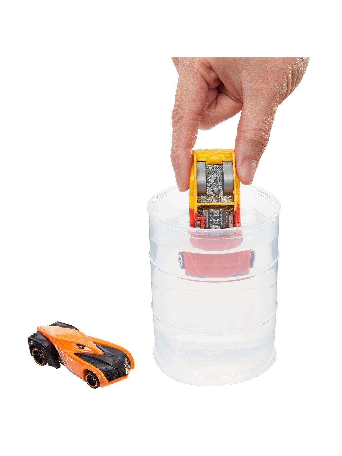Image 4 of 6 of Hot Wheels Colour Reveal 2&nbsp;Pack Assortment