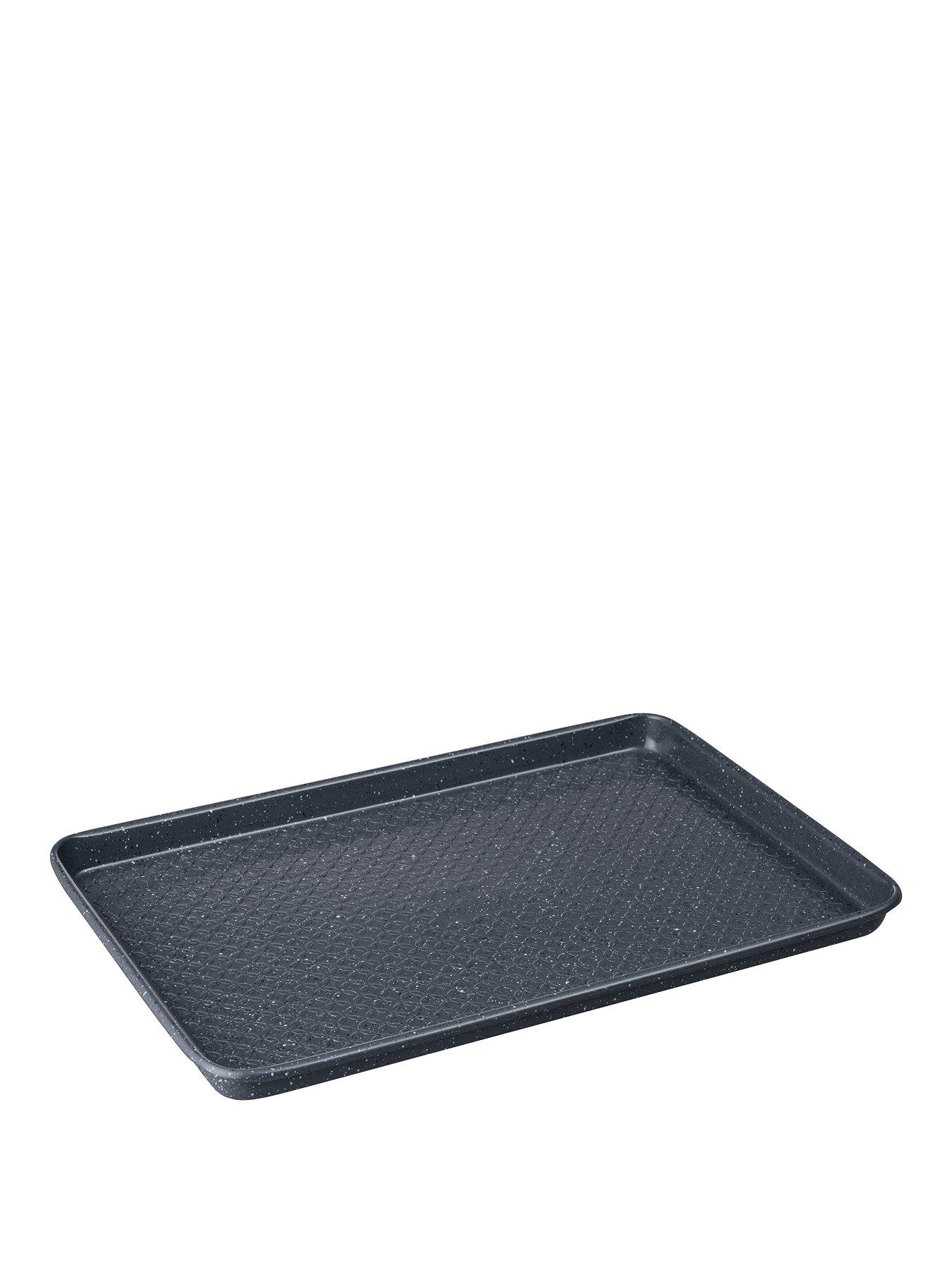 undefined Quan Tanium Finish Medium Baking Tray