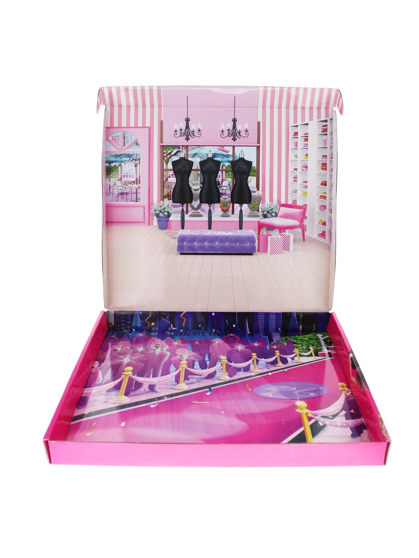 Image 4 of 6 of Barbie Large Art Set