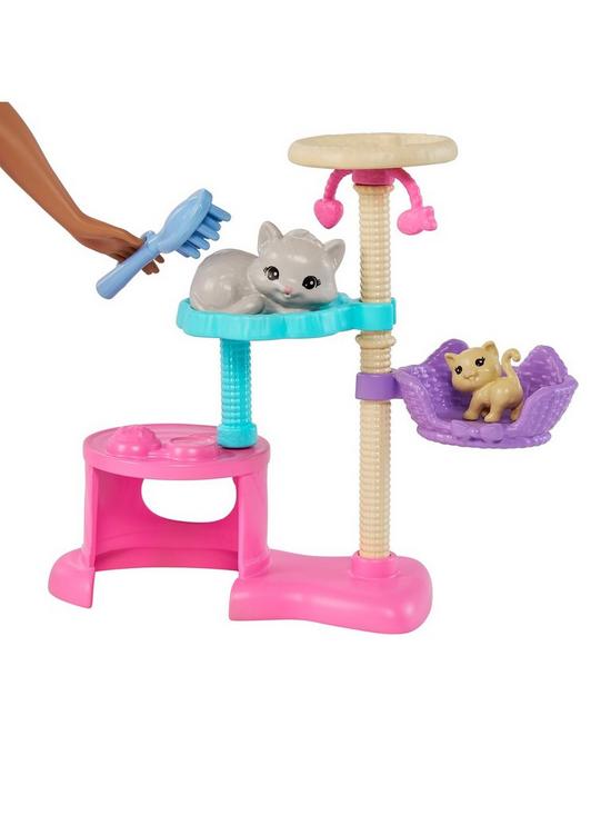 outfit image of barbie-kitty-condo-doll-pets-and-accessories