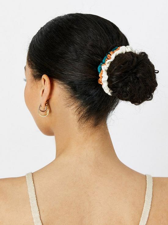 stillFront image of accessorize-scrunchie-set-in-pure-silk-multi