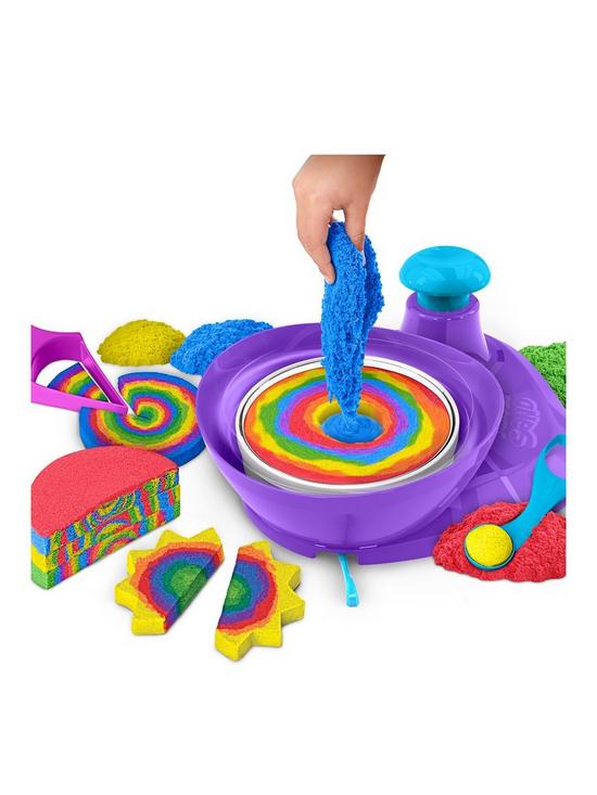 stillFront image of kinetic-sand-swirl-n-surprise-4-colours-of-sand