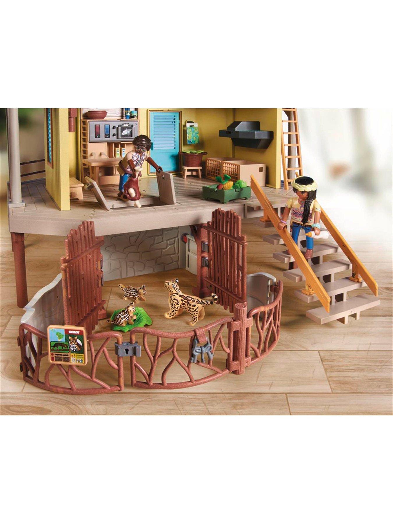 Playmobil 71007 Wiltopia Animal Care Station with Light Effects littlewoods