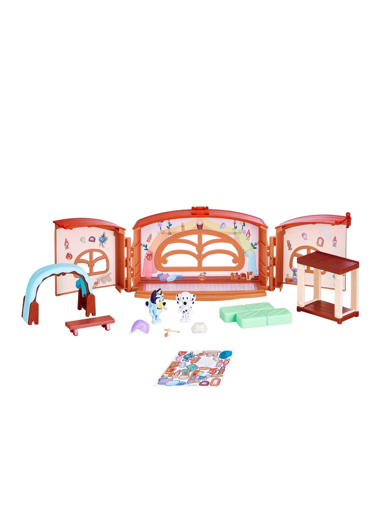 Bluey Calypso's School Playset