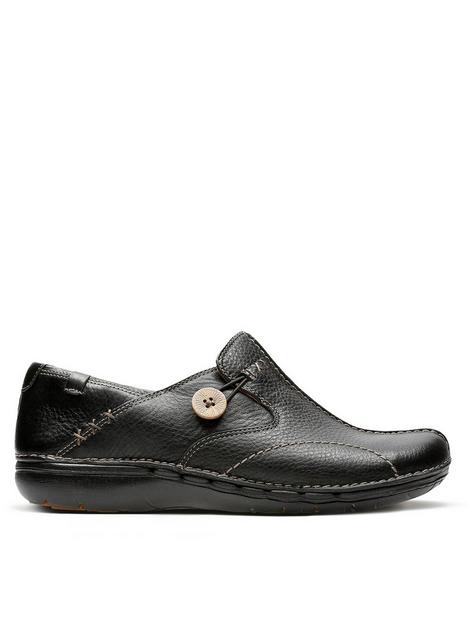 clarks-wide-fit-un-loop-leather-flat-shoe