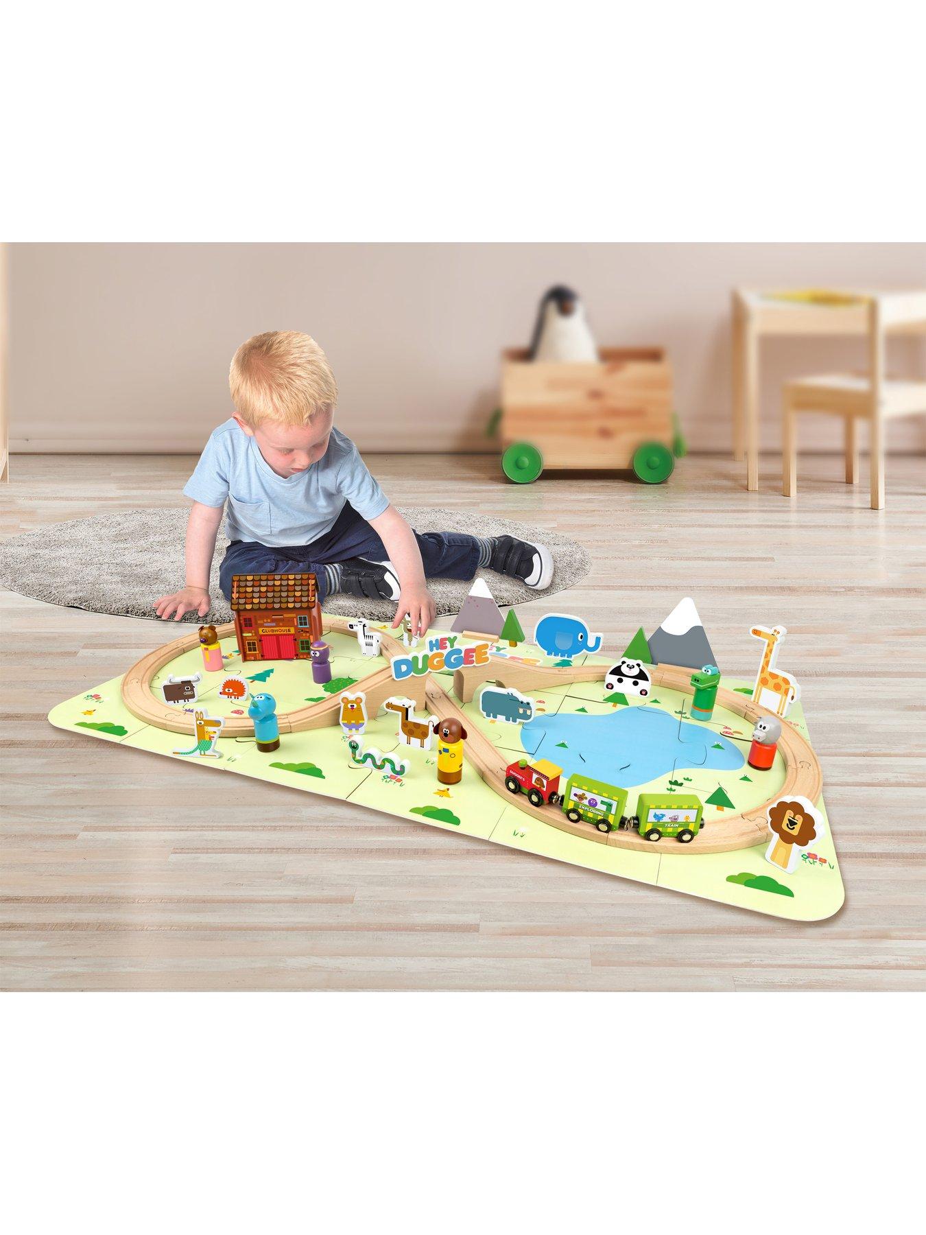 Hey! Play! online Wooden Train Set & Table for Kids - Complete Set with 75 Pieces