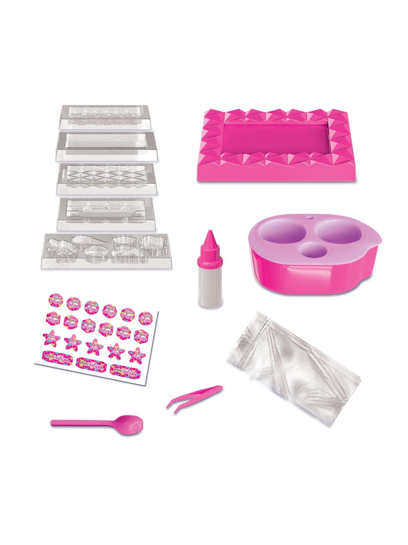 Mini Delices Chocolate Bar Maker