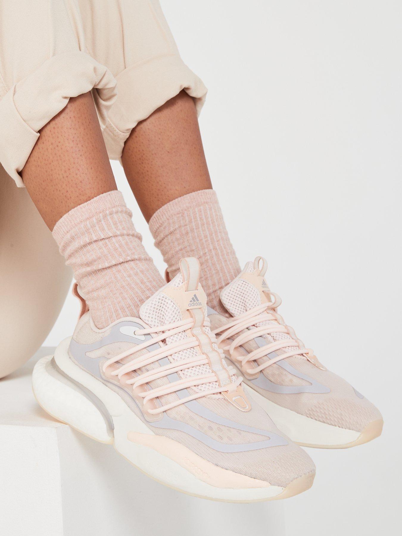 Adidas free shoes 95th anniversary outlet women's