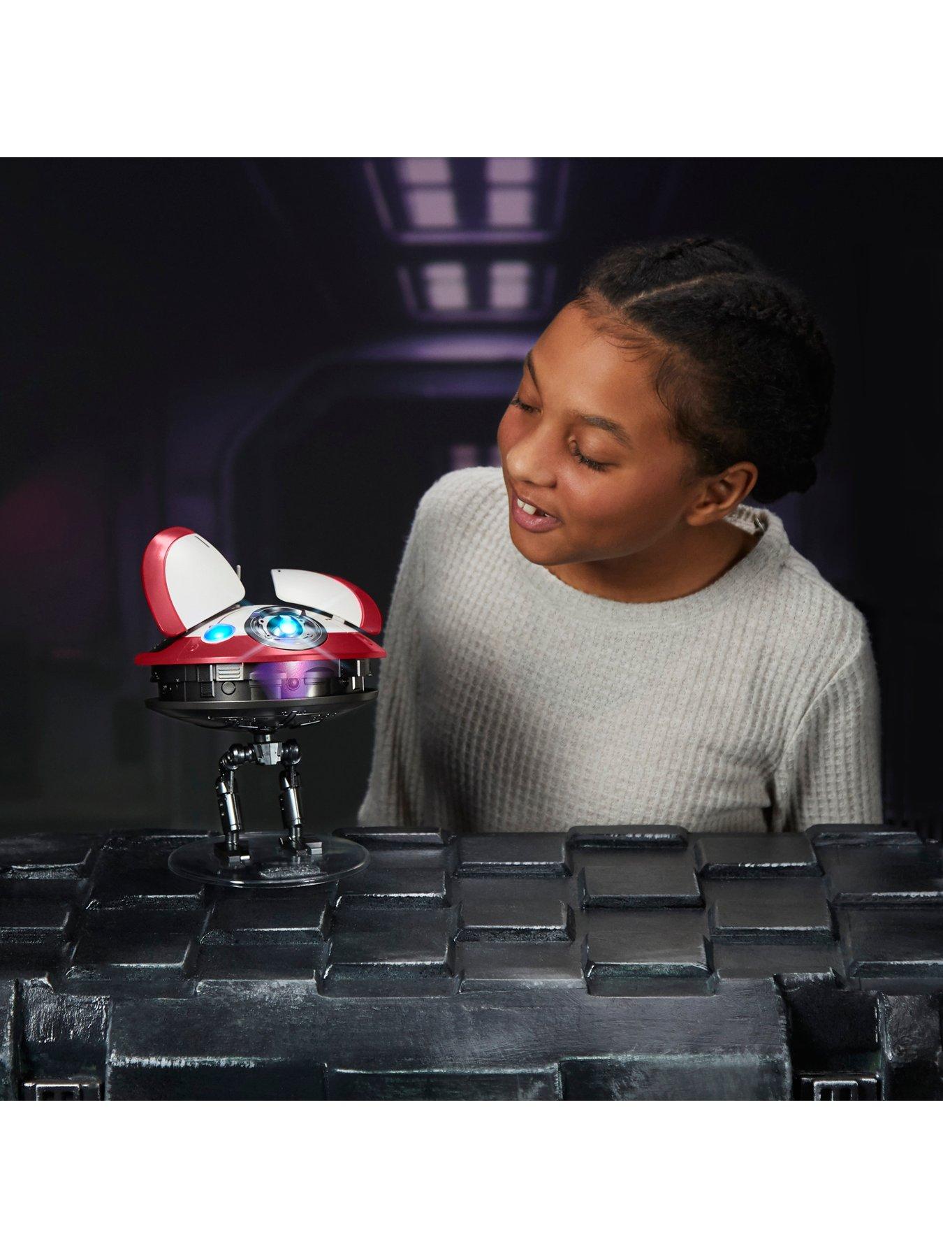 Image 4 of 7 of Star Wars L0-LA59 Lola Animatronic Droid