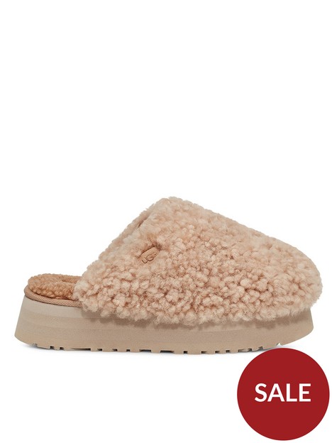 ugg-maxi-curly-platform-slippers-sand