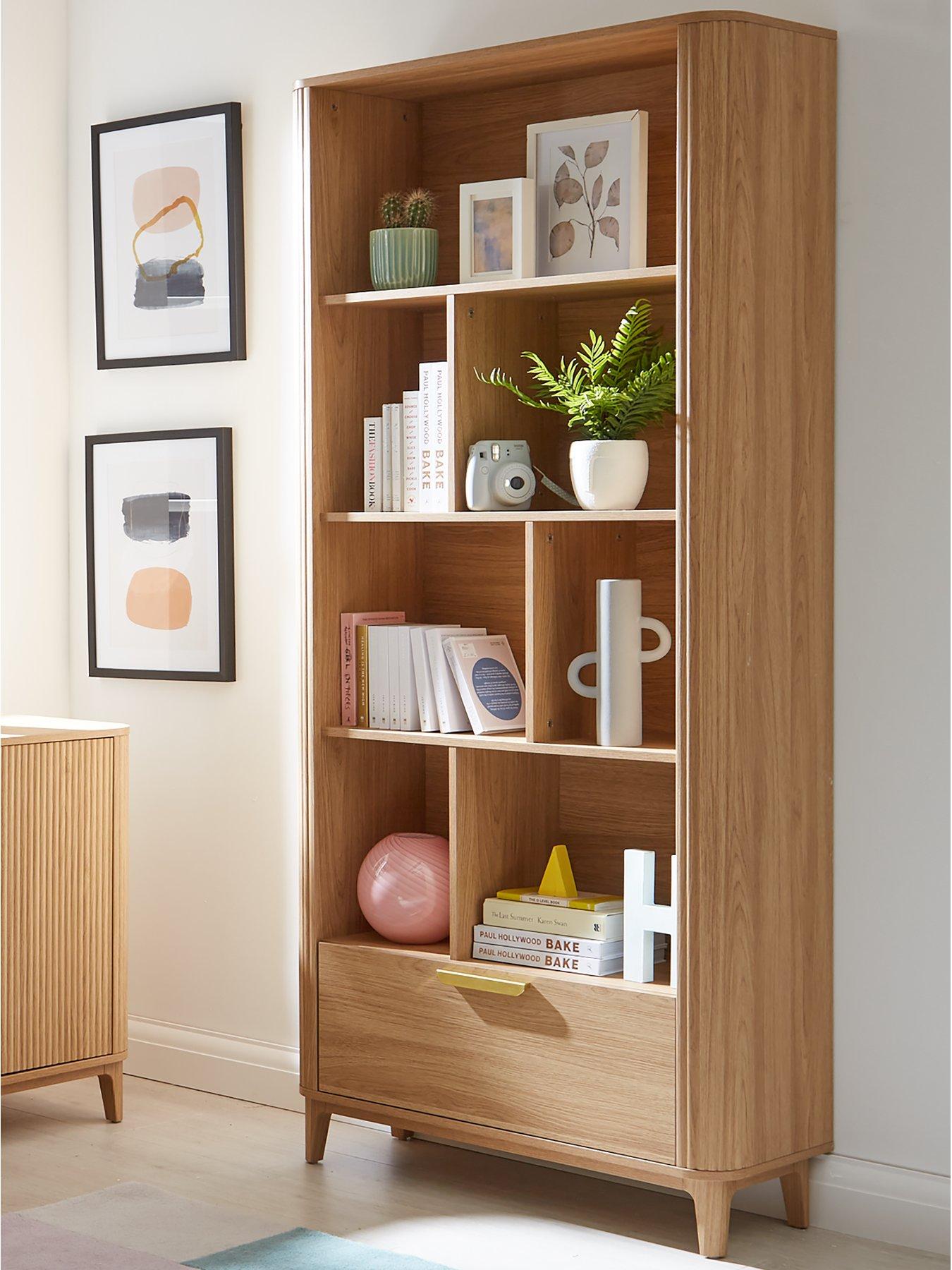 The Very Collection Carina Bookcase - Oak - FSC® Certified