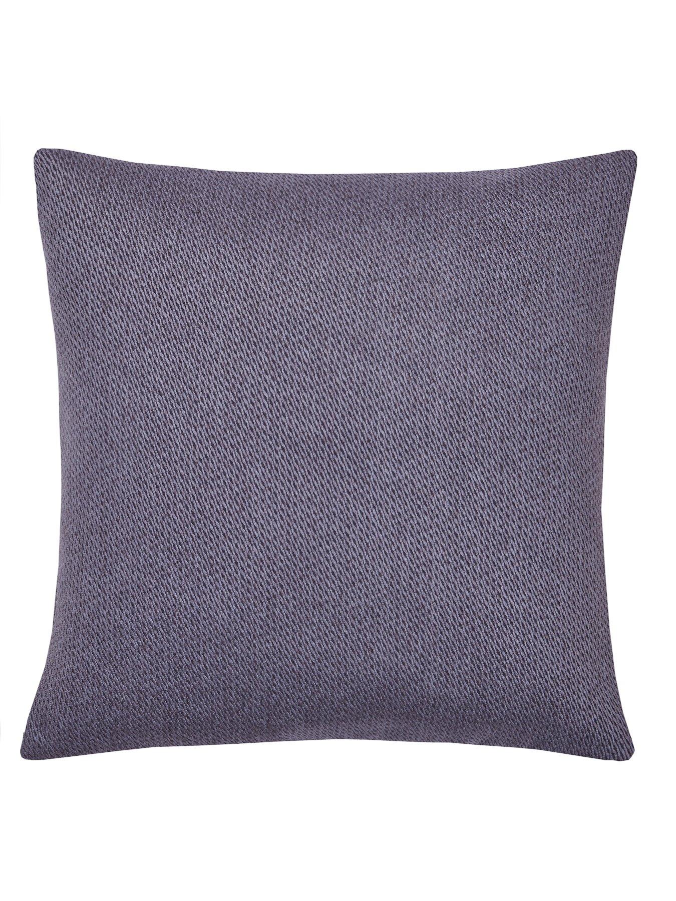 very-home-loft-cushion
