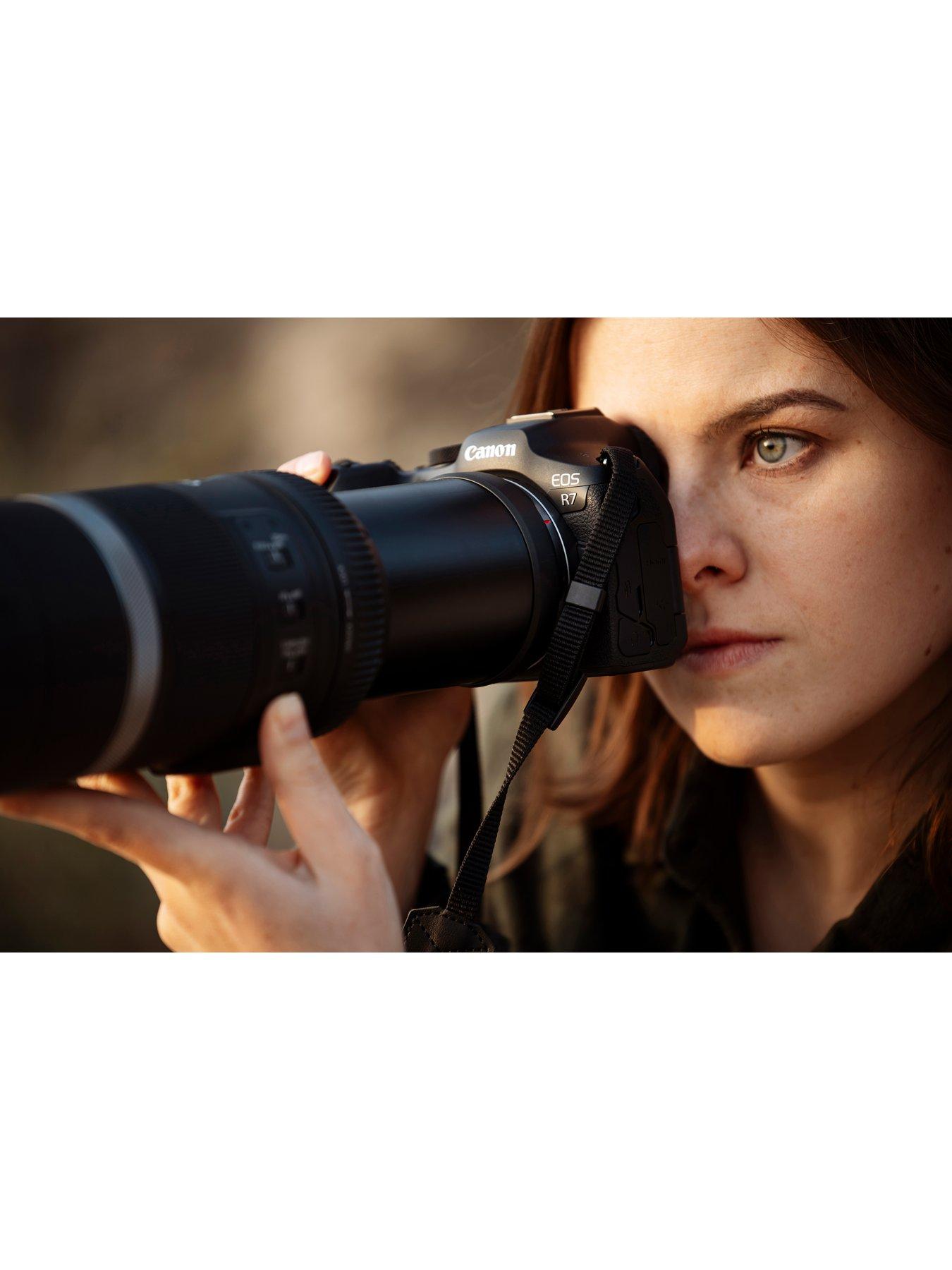 Image 7 of 7 of Canon EOS R7 APS-C Mirrorless Camera&nbsp;+ RF-S 18-150mm Lens