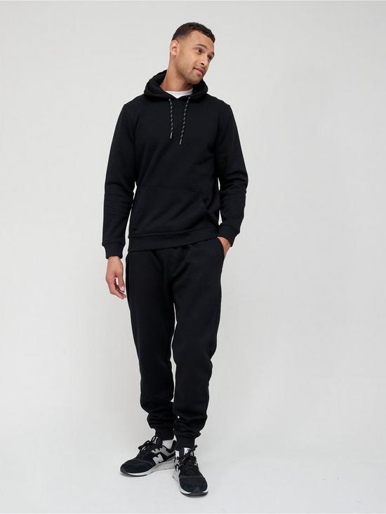 front image of very-man-overhead-hoody-tracksuit-black