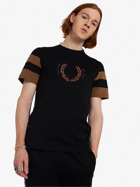 fred-perry-bold-tipped-t-shirt-black