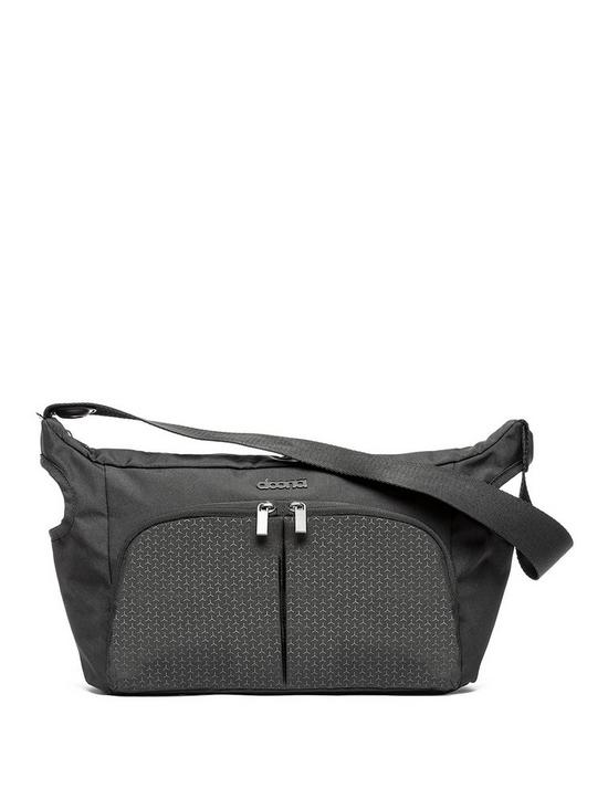 front image of doona-doona-essentials-bag