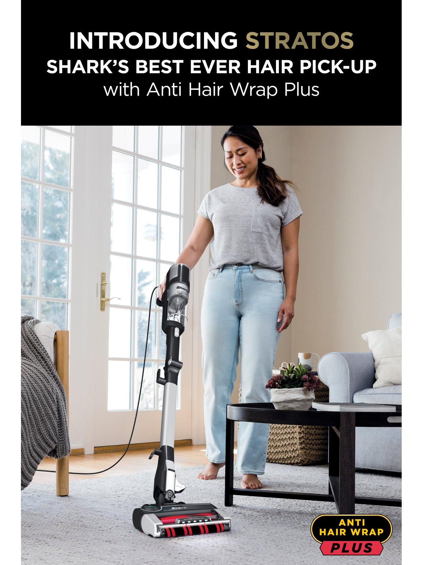  image of shark-corded-handstick-with-anti-hair-wrap-and-flexology-hz3000ukt