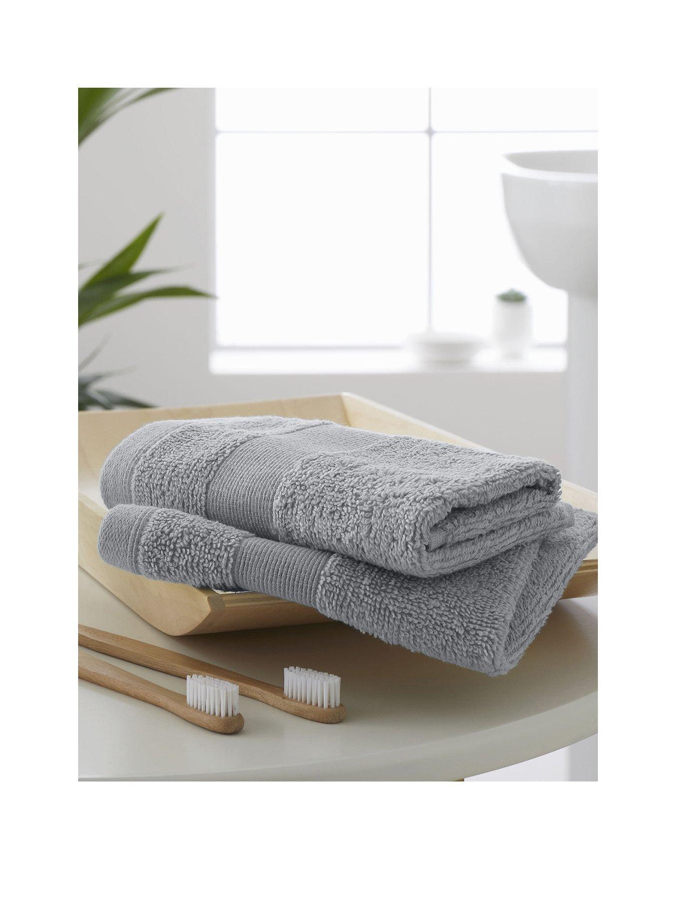 catherine-lansfield-antibacterial-face-cloth-pair