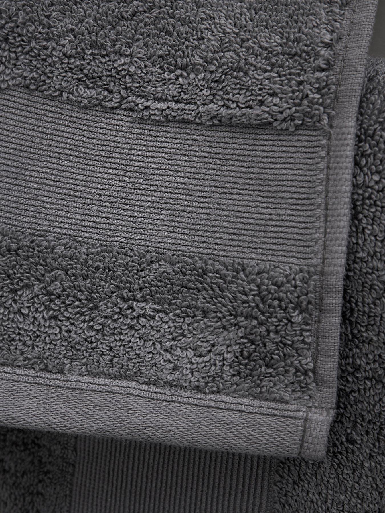 Image 3 of 6 of Catherine Lansfield Antibacterial Face Cloth Pair