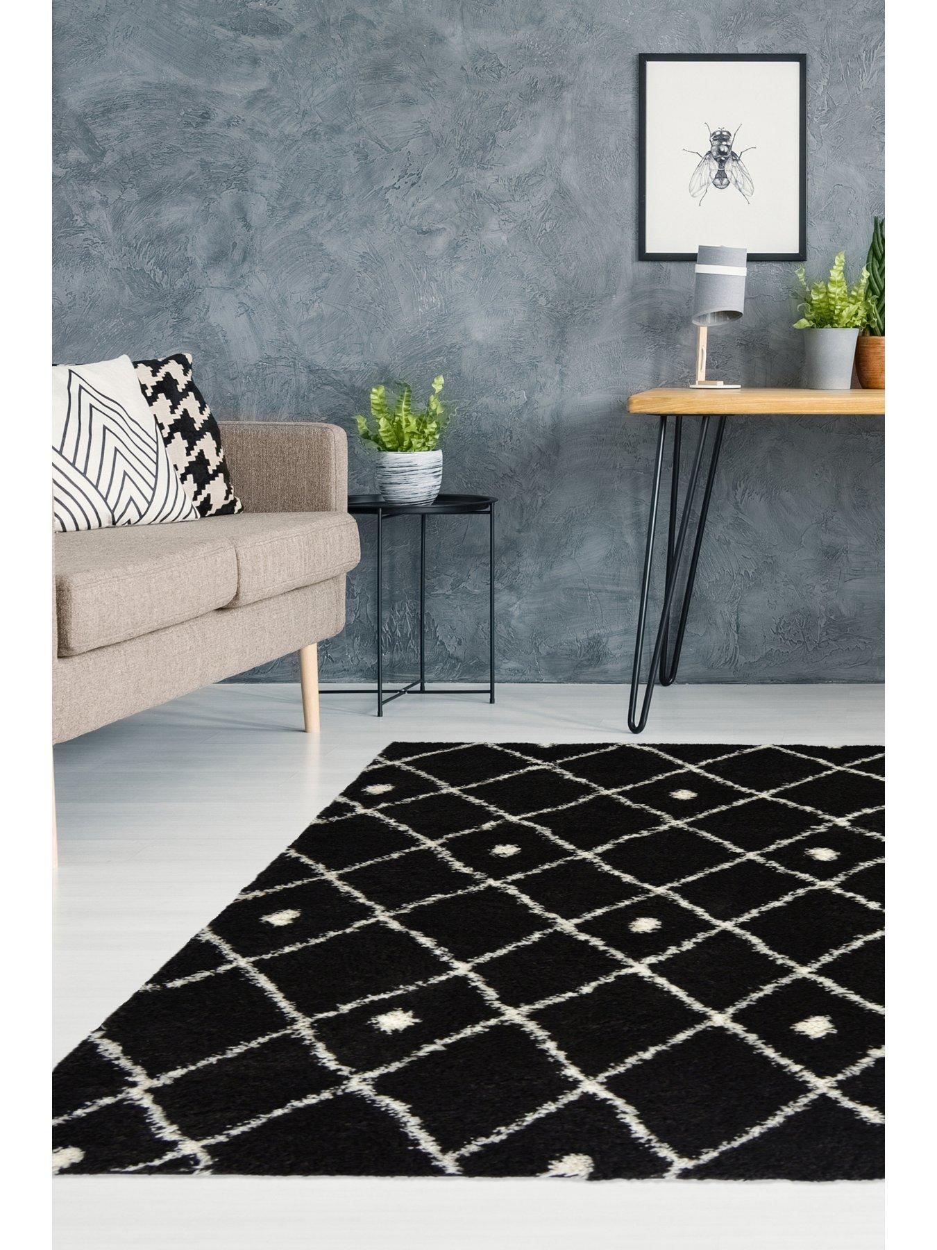 The Very Collection Snug Diamonds Rug - Black