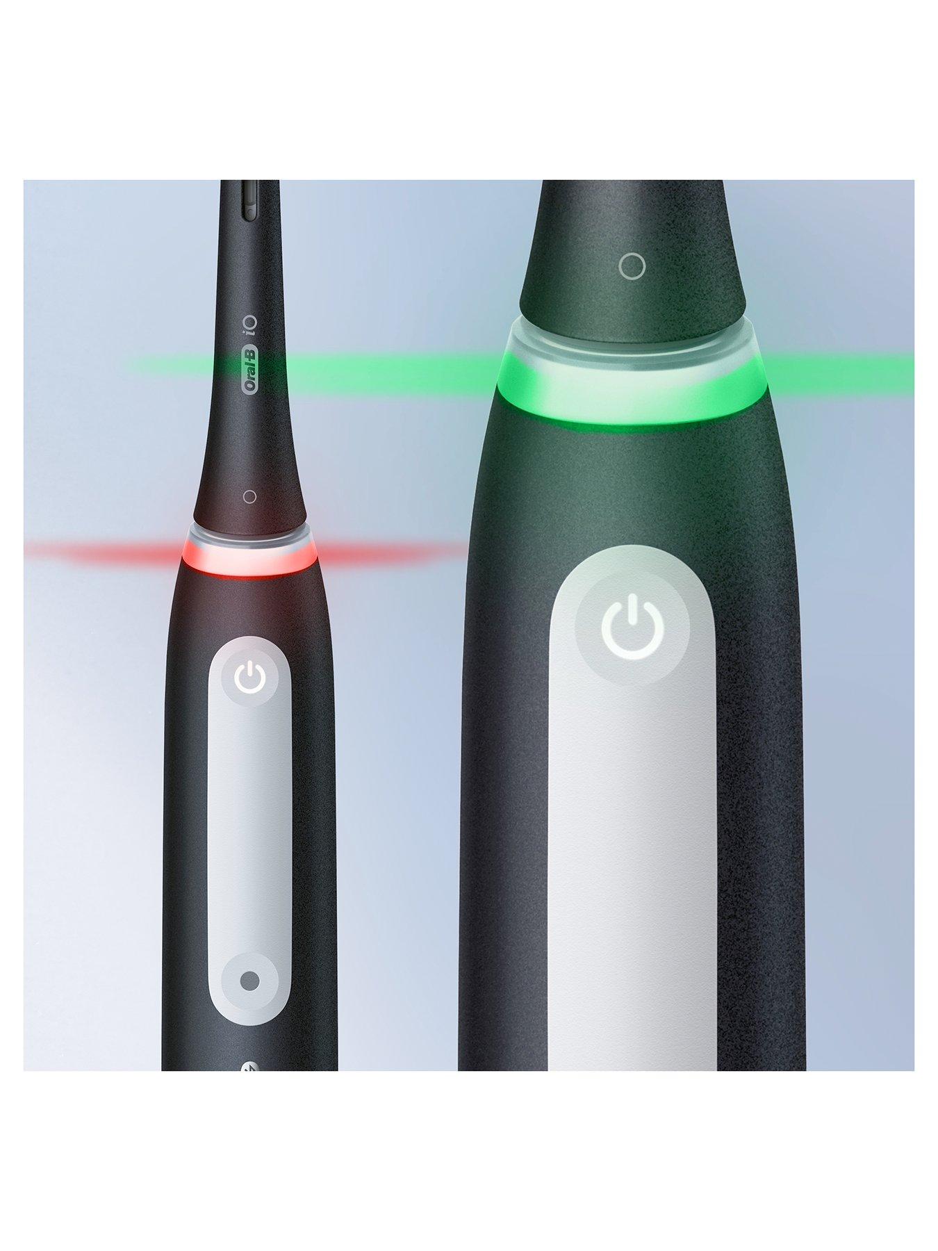 OralB iO4 Black Electric Toothbrush (With Free Travel Case