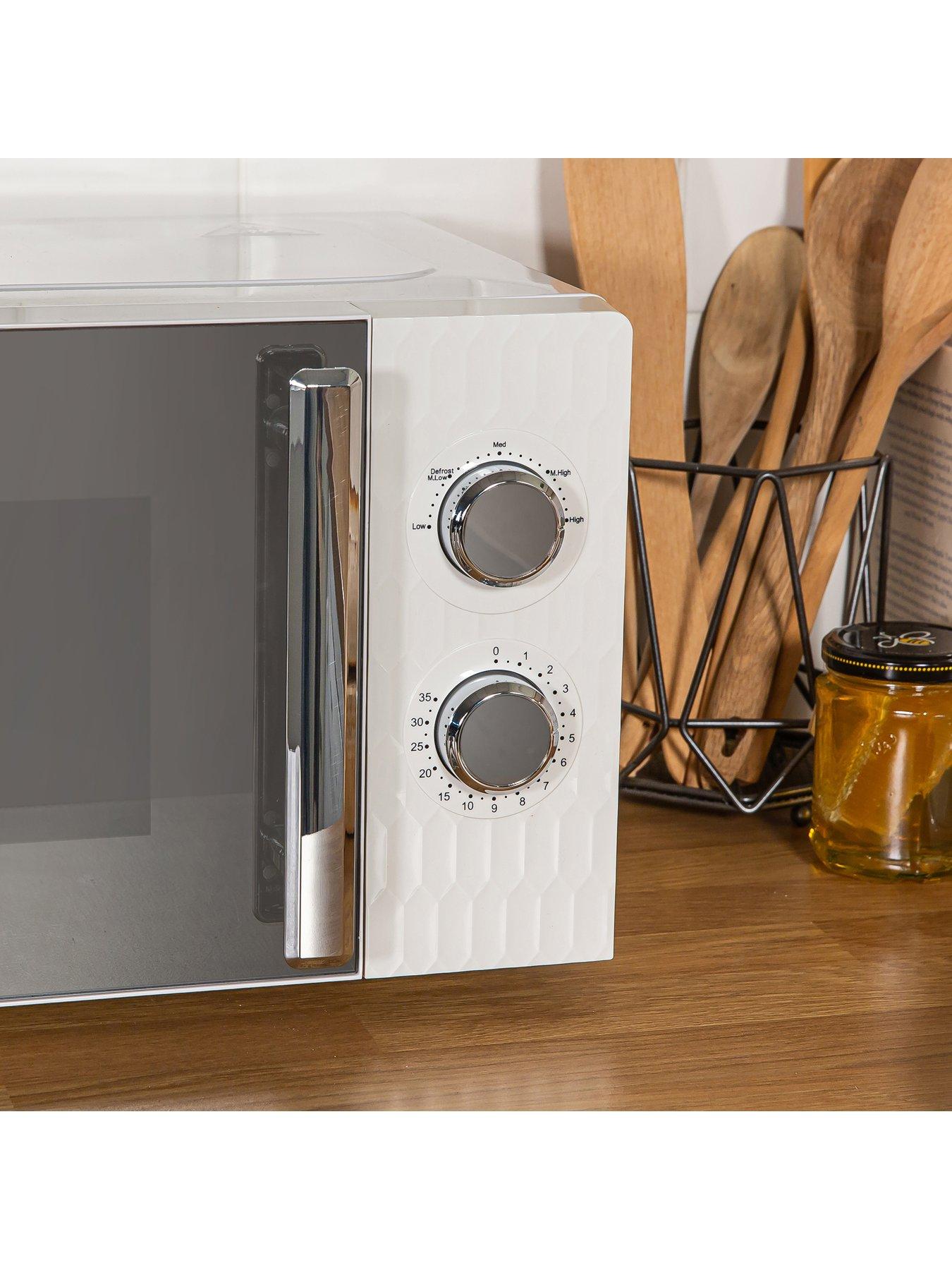 Image 3 of 6 of Russell Hobbs RHMM715 Honeycomb 17 Litre White Manual Microwave