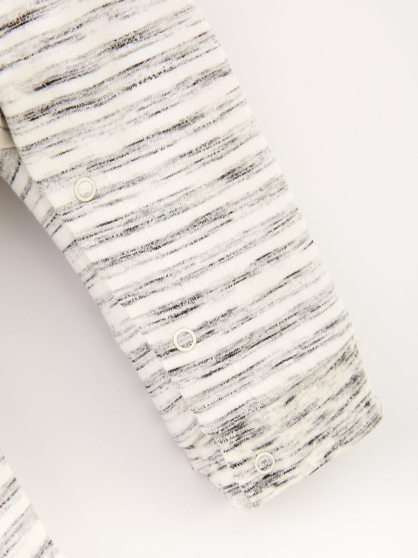 Image 4 of 4 of Mini V by Very Unisex I Love Mummy Romper - Grey