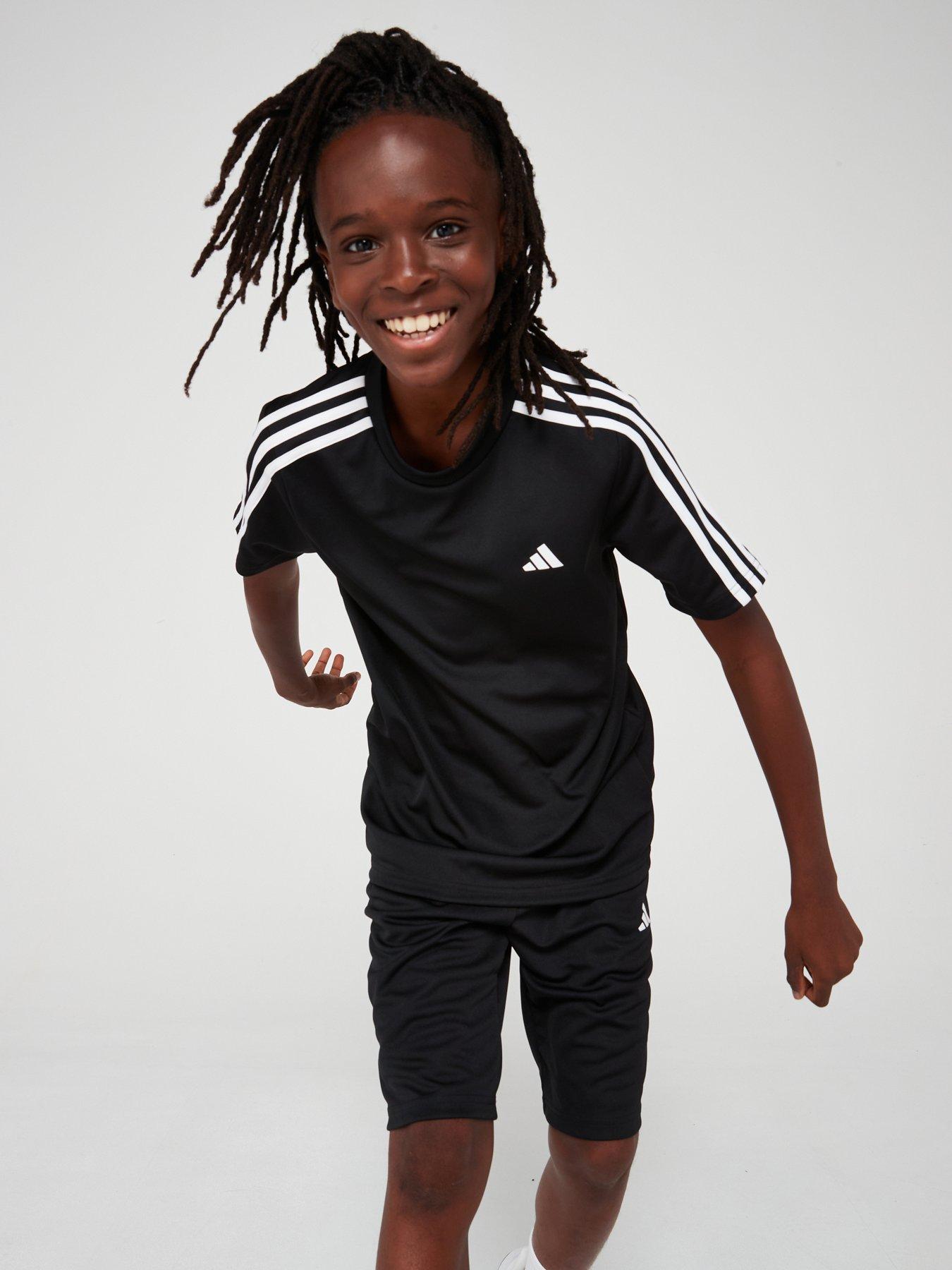 Adidas boys clothes online