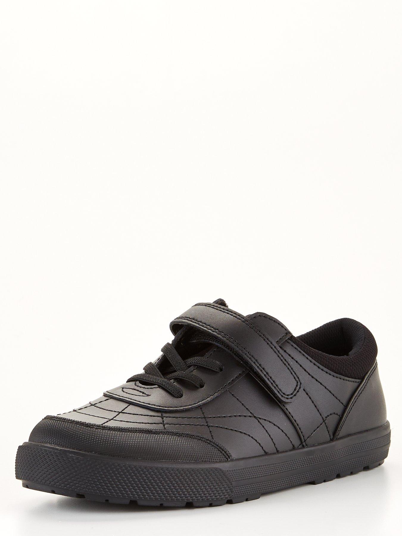 Boys sales black trainer