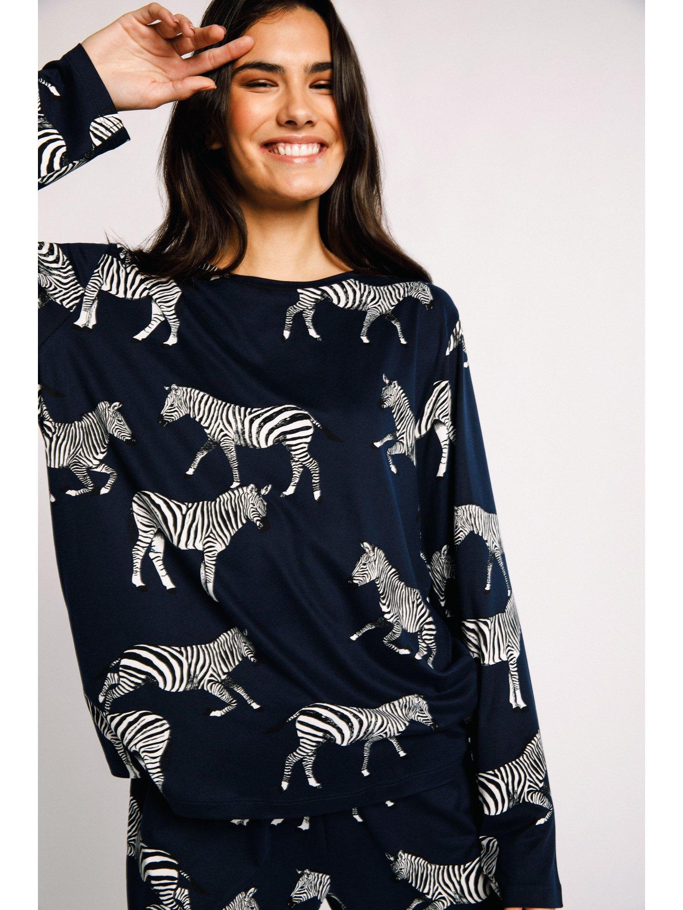  image of chelsea-peers-long-crew-zebra-printed-set