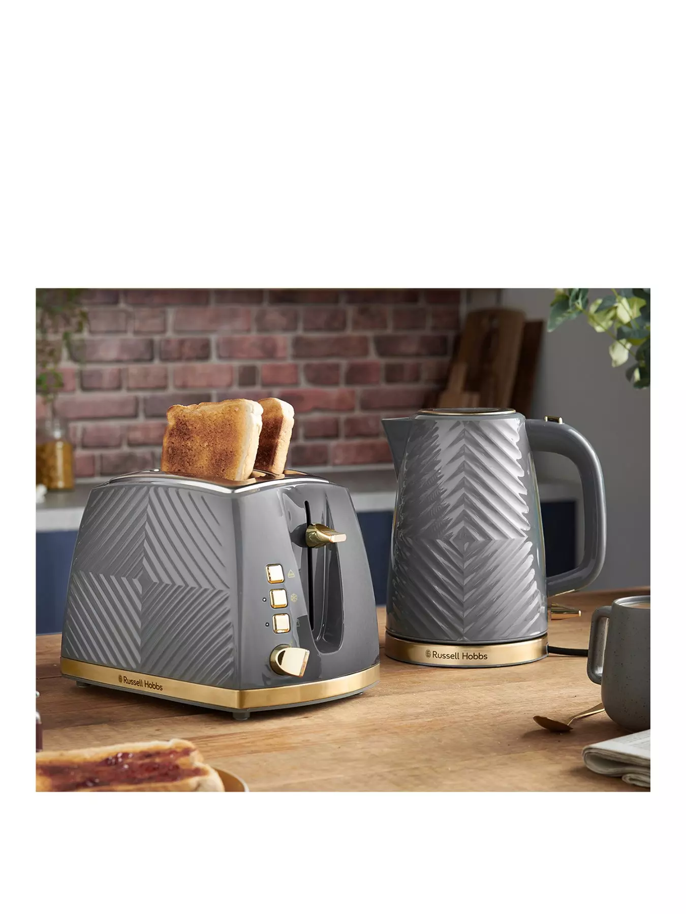 Russell Hobbs Colour Plus Kettle - Storm Grey