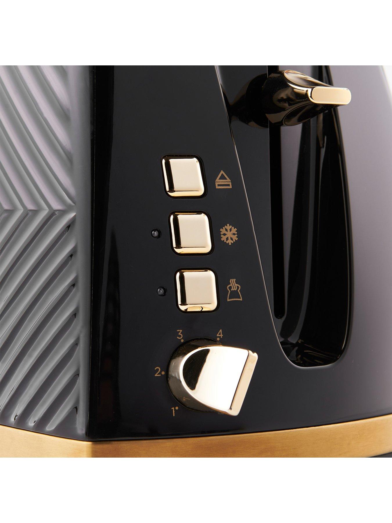 Image 6 of 7 of Russell Hobbs Groove Kettle &amp; Toaster Bundle - Black