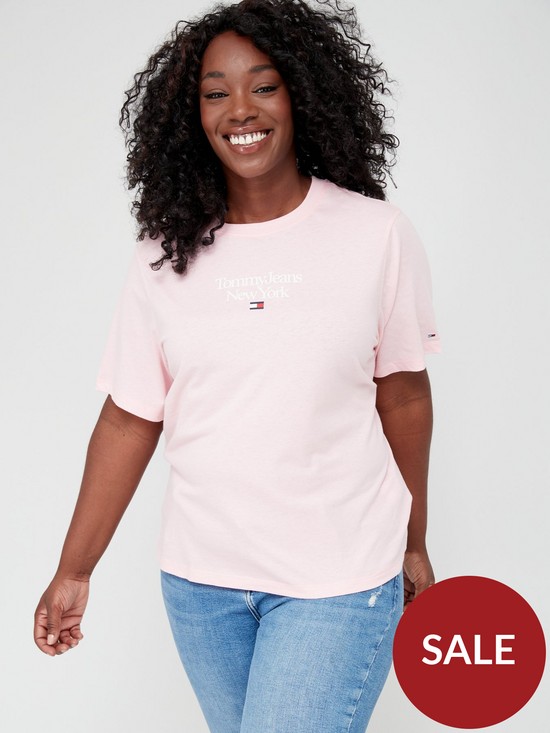 front image of tommy-jeans-curve-regular-fit-essential-logo-t-shirt-pink