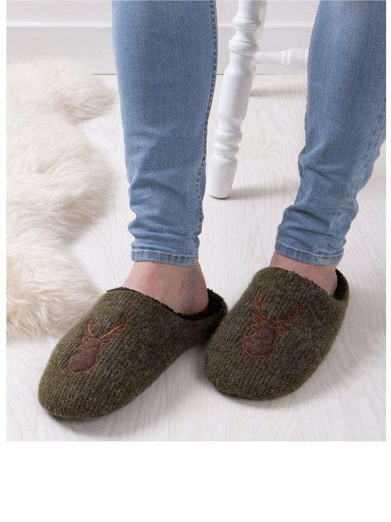 stillFront image of totes-novelty-applique-mule-slippers-green