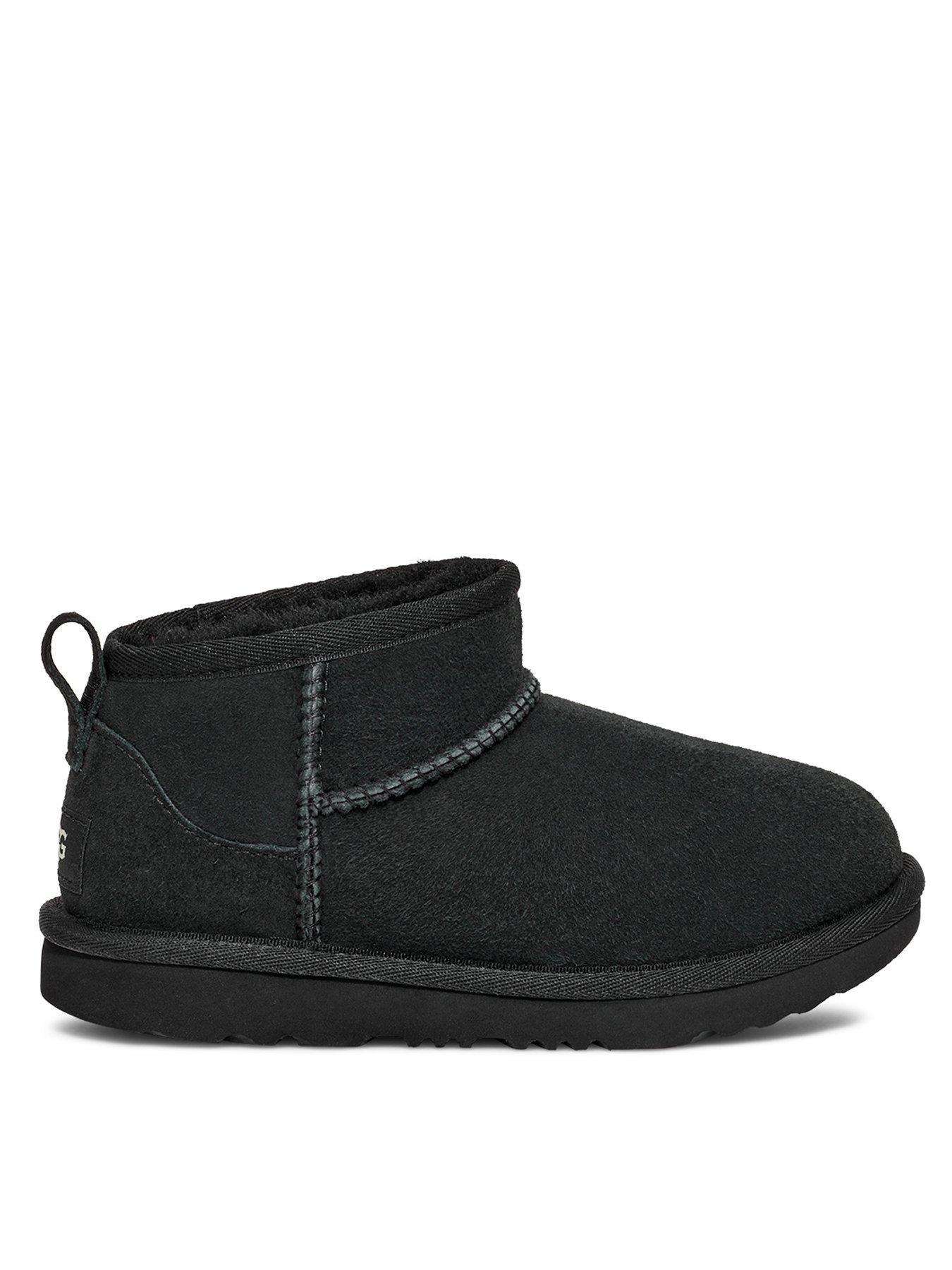 Ugg black outlet jeovana boots