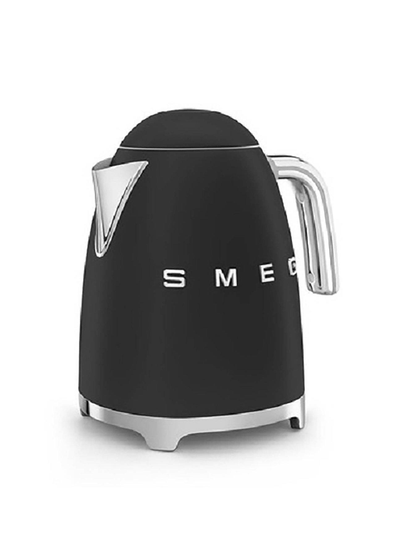  image of smeg-klf03-retro-style-jug-kettle-300w-17l-matte-black