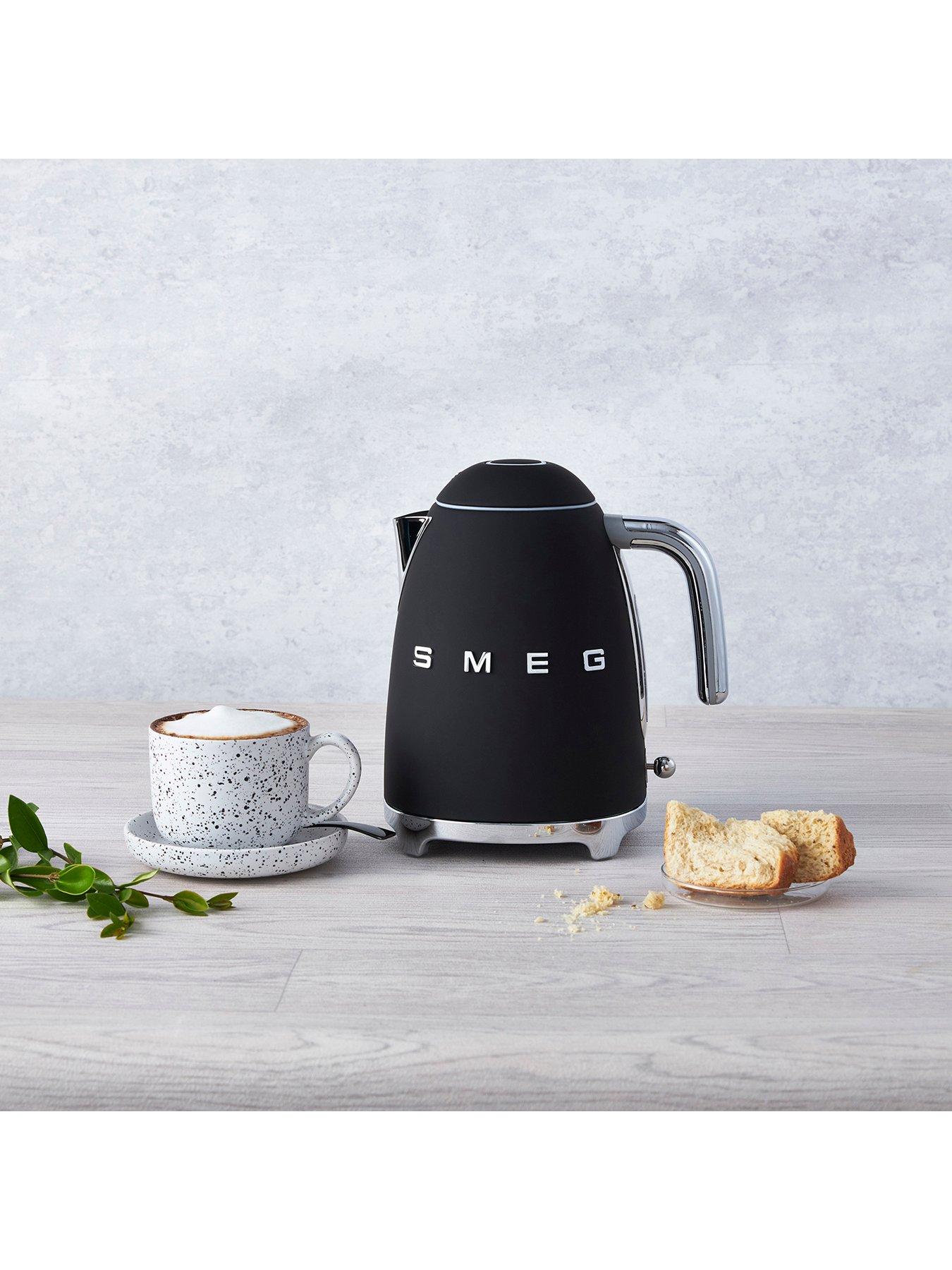  image of smeg-klf03-retro-style-jug-kettle-300w-17l-matte-black